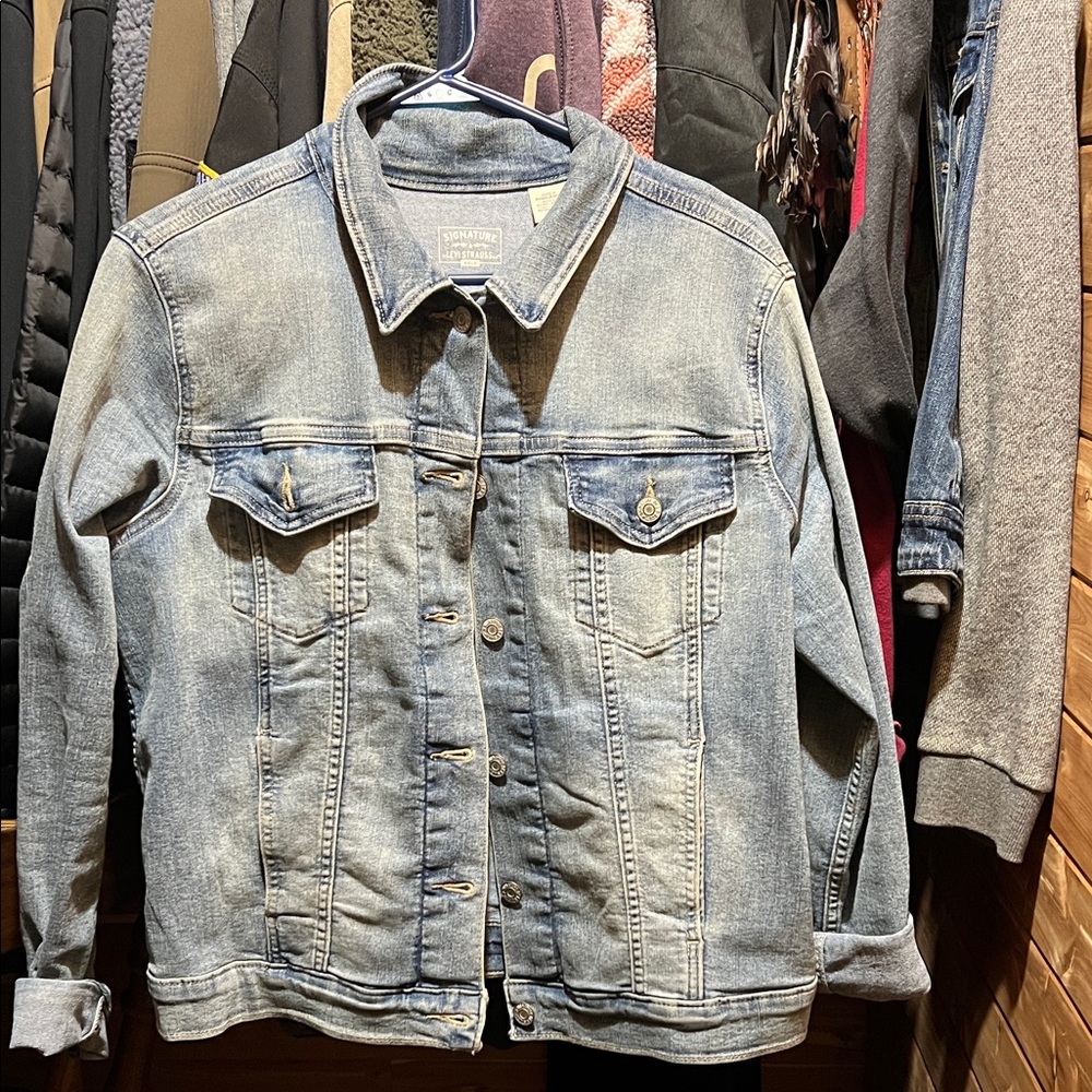 Signature by Levi Strauss Light Blue Jean Jacket